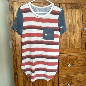 Like new rwb top, thicker cotton material, super soft